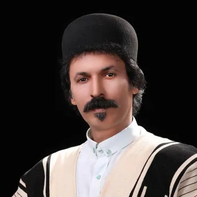 بهمن حسینی